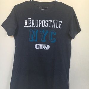 Aéropostale Tee